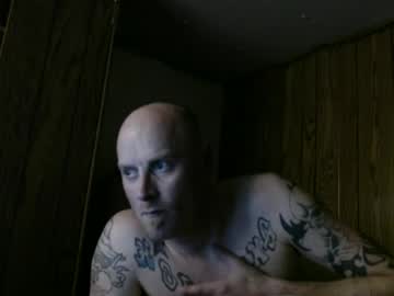 Bdozer4 Chaturbate stream image from May 18, 2026