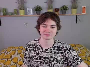 Edgar_Ray Chaturbate stream image from May 18, 2026