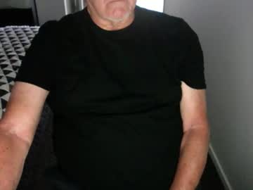 Enzed2 Chaturbate stream image from May 18, 2026