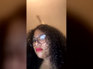 Moon_264 Chaturbate stream image from May 18, 2026
