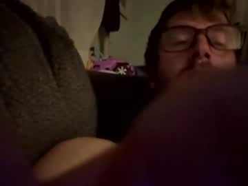 Ricracks11 Chaturbate stream image from May 18, 2026