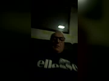 Johnny557019 Chaturbate stream image from May 18, 2026
