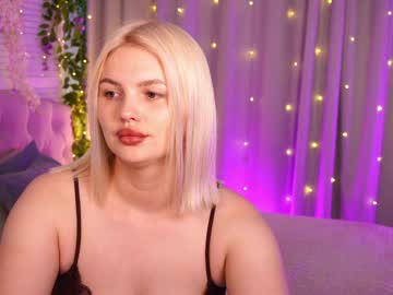 Ameliawells Chaturbate stream image from May 18, 2026
