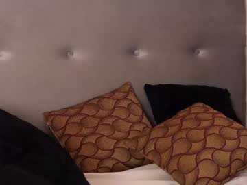 Tanyakrosss Chaturbate stream image from May 18, 2026