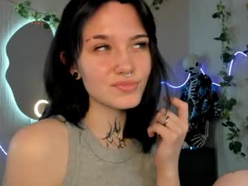 Elastikiss Chaturbate stream image from May 18, 2026