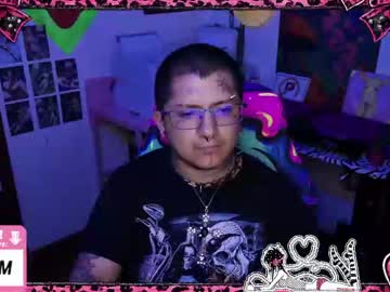 Ftmbiggestclit Chaturbate stream image from May 18, 2026
