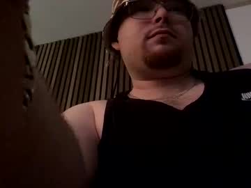 Gonzo_199x Chaturbate stream image from May 18, 2026