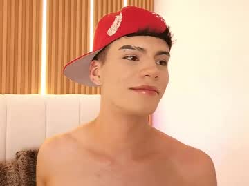 Dulcey_ Chaturbate stream image from May 18, 2026