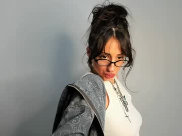 Mia_Meeeow Chaturbate stream image from May 18, 2026