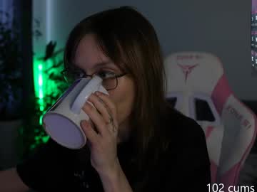 Shy_Or_Horny Chaturbate stream image from May 18, 2026