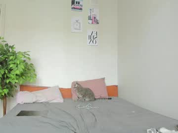Kelly_Gerzikaaa Chaturbate stream image from May 18, 2026