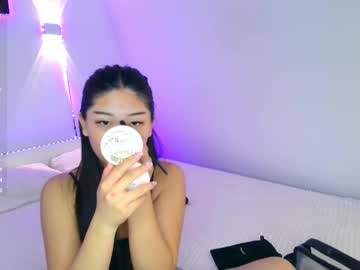 Laylalaurent Chaturbate stream image from May 18, 2026