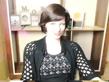 Angelinalov_ Chaturbate stream image from May 18, 2026