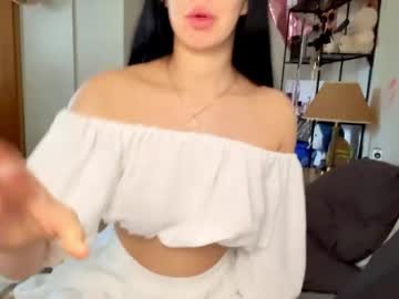 Haileywittliff Chaturbate stream image from May 18, 2026