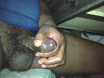 Lukesky222 Chaturbate stream image from May 18, 2026