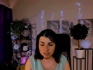 Martaedams Chaturbate stream image from May 18, 2026