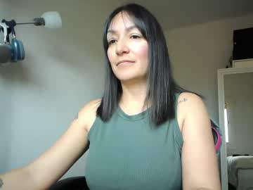 Cristalmoon Chaturbate stream image from May 18, 2026