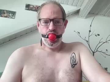 Gummicasual Chaturbate stream image from May 18, 2026
