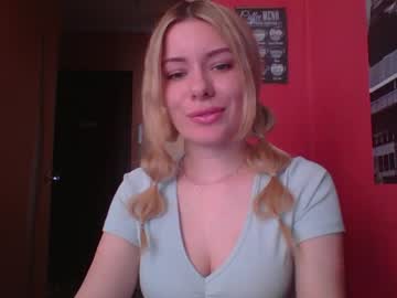 Softy_Aura Chaturbate stream image from May 18, 2026