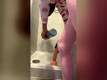 Omnitrix420 Chaturbate stream image from May 18, 2026