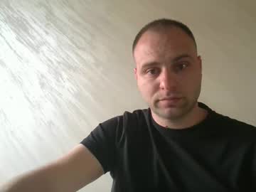 Shmele_04 Chaturbate stream image from May 18, 2026