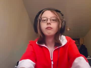 Aleishaotinger Chaturbate stream image from May 18, 2026