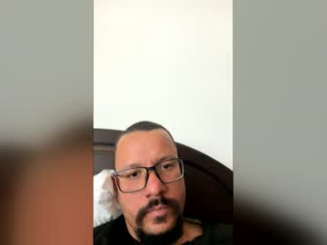 Dotado3523 Chaturbate stream image from May 18, 2026
