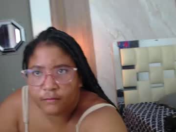 Emily_Jhonsson_ Chaturbate stream image from May 18, 2026