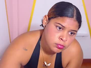 Mia_Velour Chaturbate stream image from May 18, 2026