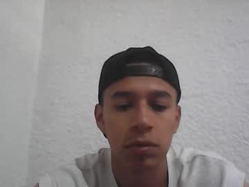Fabiar11 Chaturbate stream image from May 18, 2026