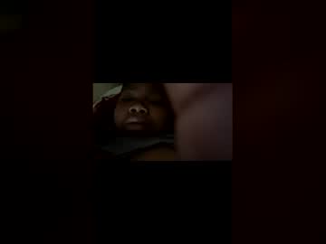 Moonpie421 Chaturbate stream image from May 18, 2026