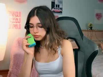 Surfcheff Chaturbate stream image from May 18, 2026