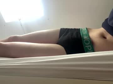 Bbzzgy Chaturbate stream image from May 18, 2026