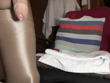 Ccxora Chaturbate stream image from May 18, 2026