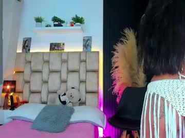 Little__Sophie18 Chaturbate stream image from May 18, 2026