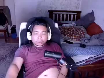 Booooobloveeeerrrr Chaturbate stream image from May 18, 2026