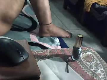 Annu44344 Chaturbate stream image from May 18, 2026