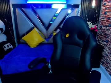 Karina_Cutee Chaturbate stream image from May 18, 2026
