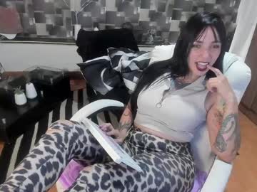 Shaphira Chaturbate stream image from May 18, 2026