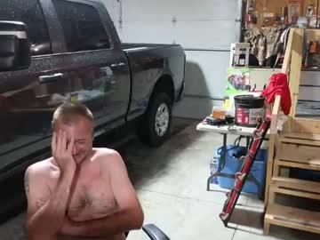 Omfgy Chaturbate stream image from May 18, 2026