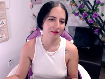 Samantha2girl Chaturbate stream image from May 18, 2026
