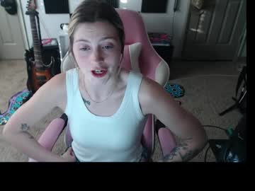 Adybadygirl Chaturbate stream image from May 18, 2026