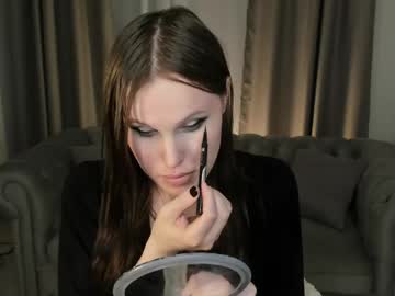 Effiemur Chaturbate stream image from May 18, 2026