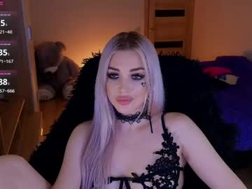 Milanafox_ Chaturbate stream image from May 18, 2026