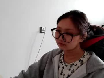 Amiramita Chaturbate stream image from May 19, 2026