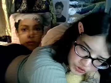 Lizzy_Bear Chaturbate stream image from May 19, 2026