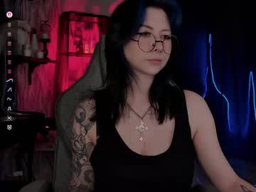 Wesleegray Chaturbate stream image from May 19, 2026