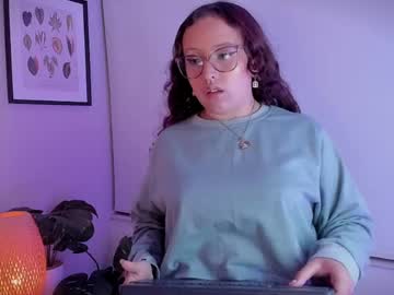 Ravenroth_ Chaturbate stream image from May 19, 2026