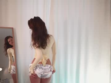 Primeiscrime Chaturbate stream image from May 19, 2026