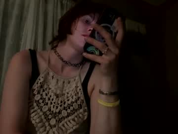 Skaterbate222 Chaturbate stream image from May 19, 2026